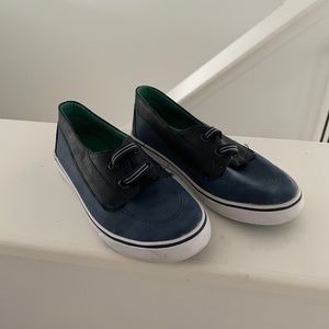 Boys cat and Jack dress shoes